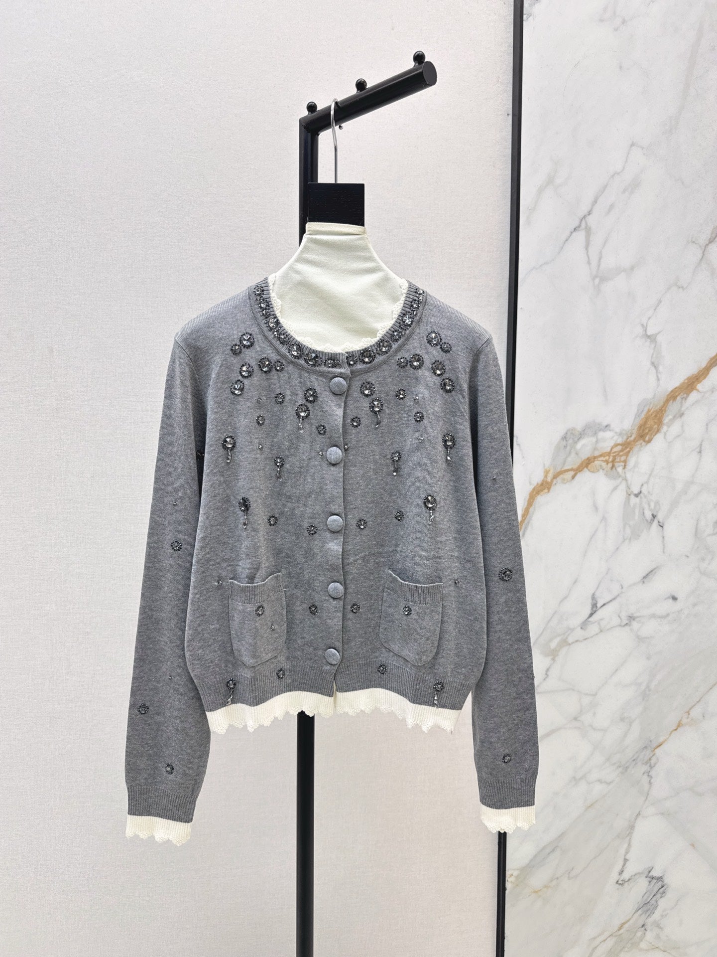 M*u 25fw cardigan