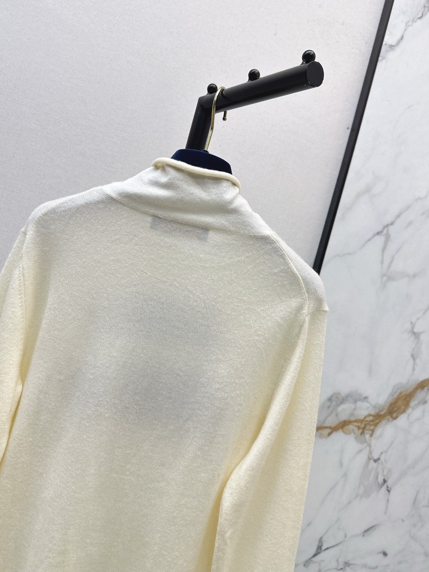 Loui* 25fw knitted shirt