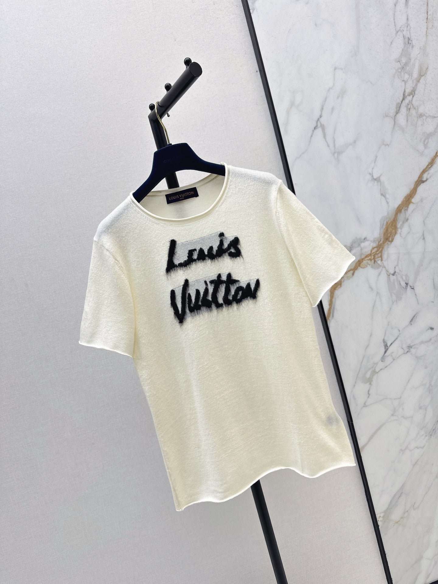 Loui* 25fw knitted T-shirt