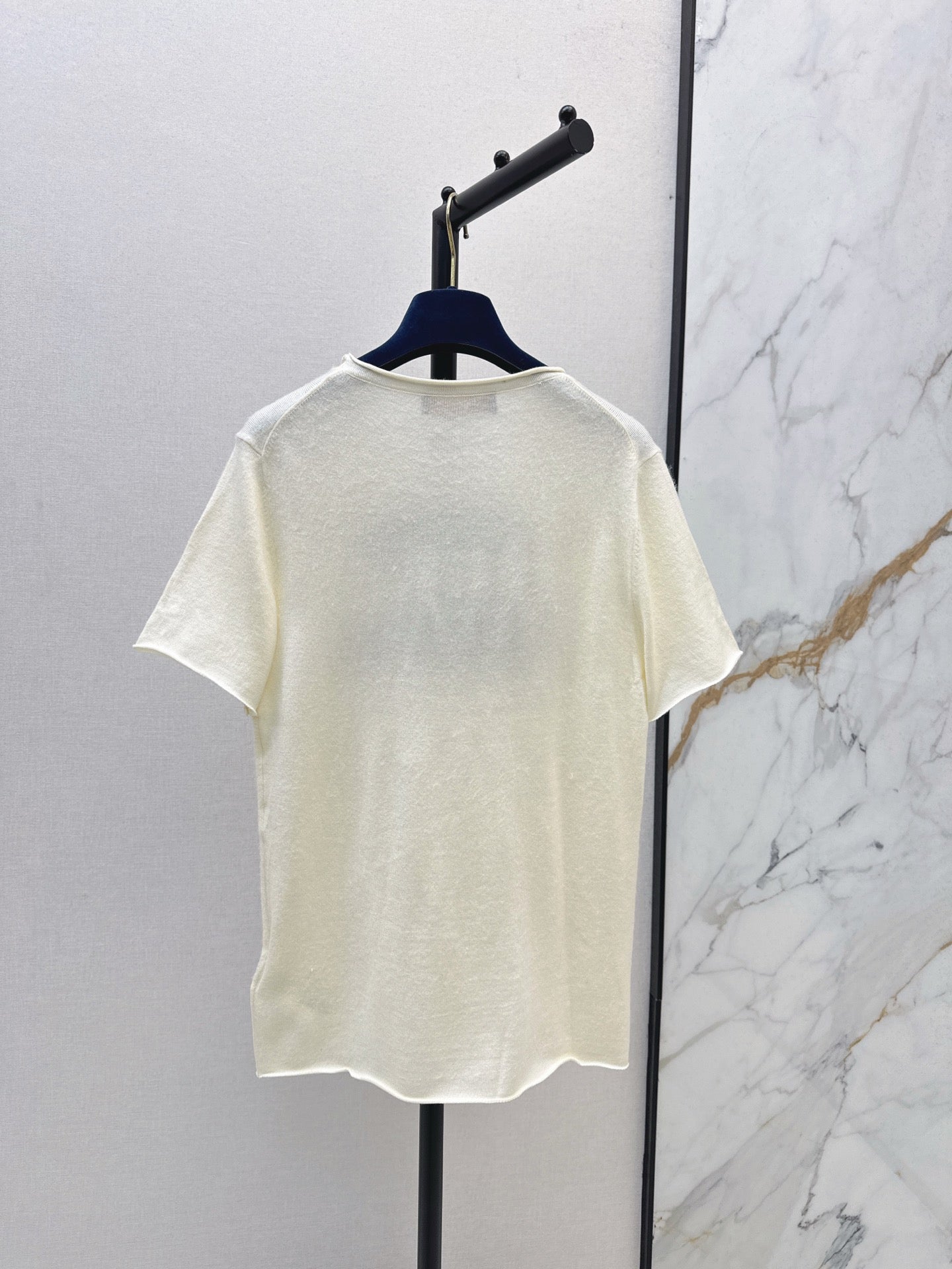Loui* 25fw knitted T-shirt