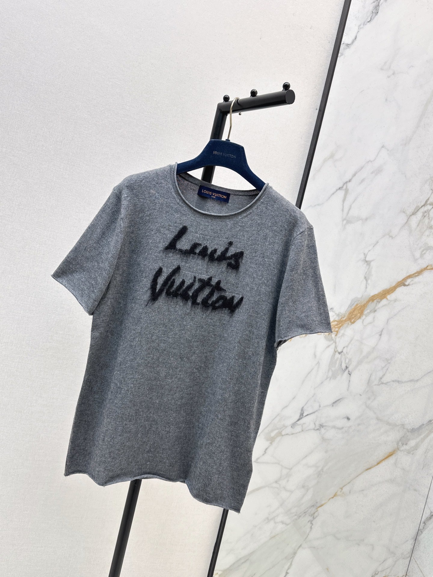 Loui* 25fw knitted T-shirt