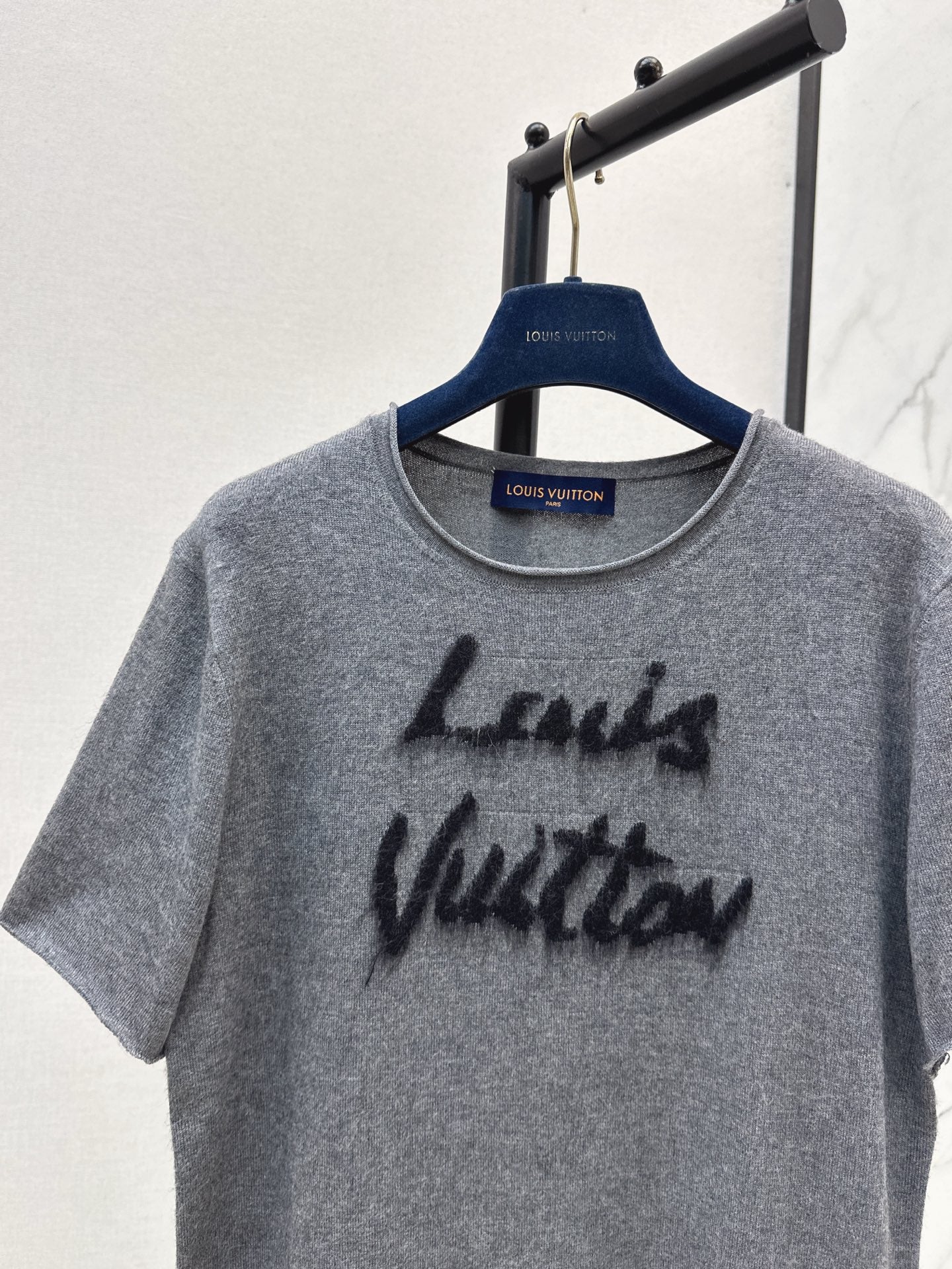 Loui* 25fw knitted T-shirt