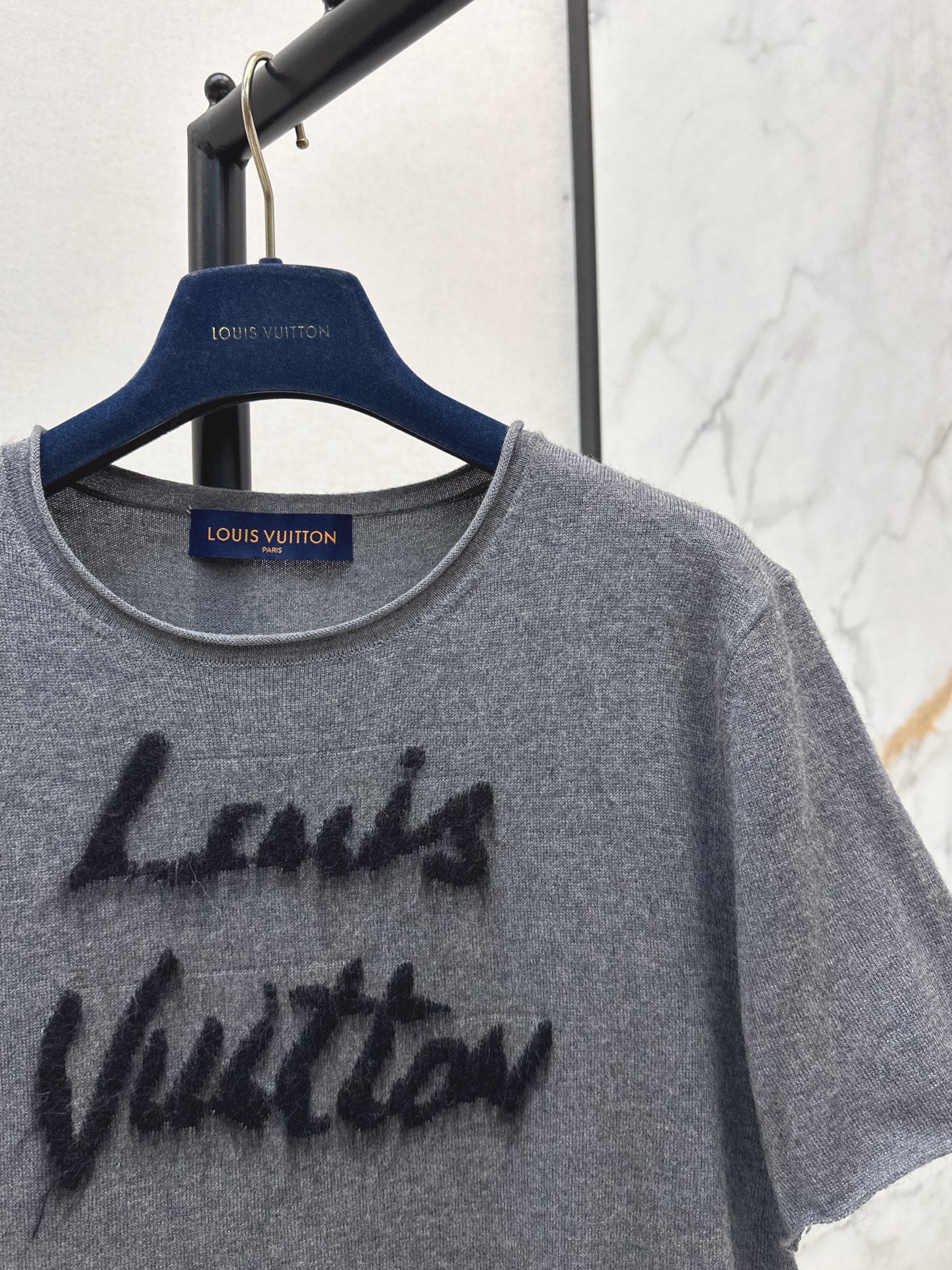 Loui* 25fw knitted T-shirt