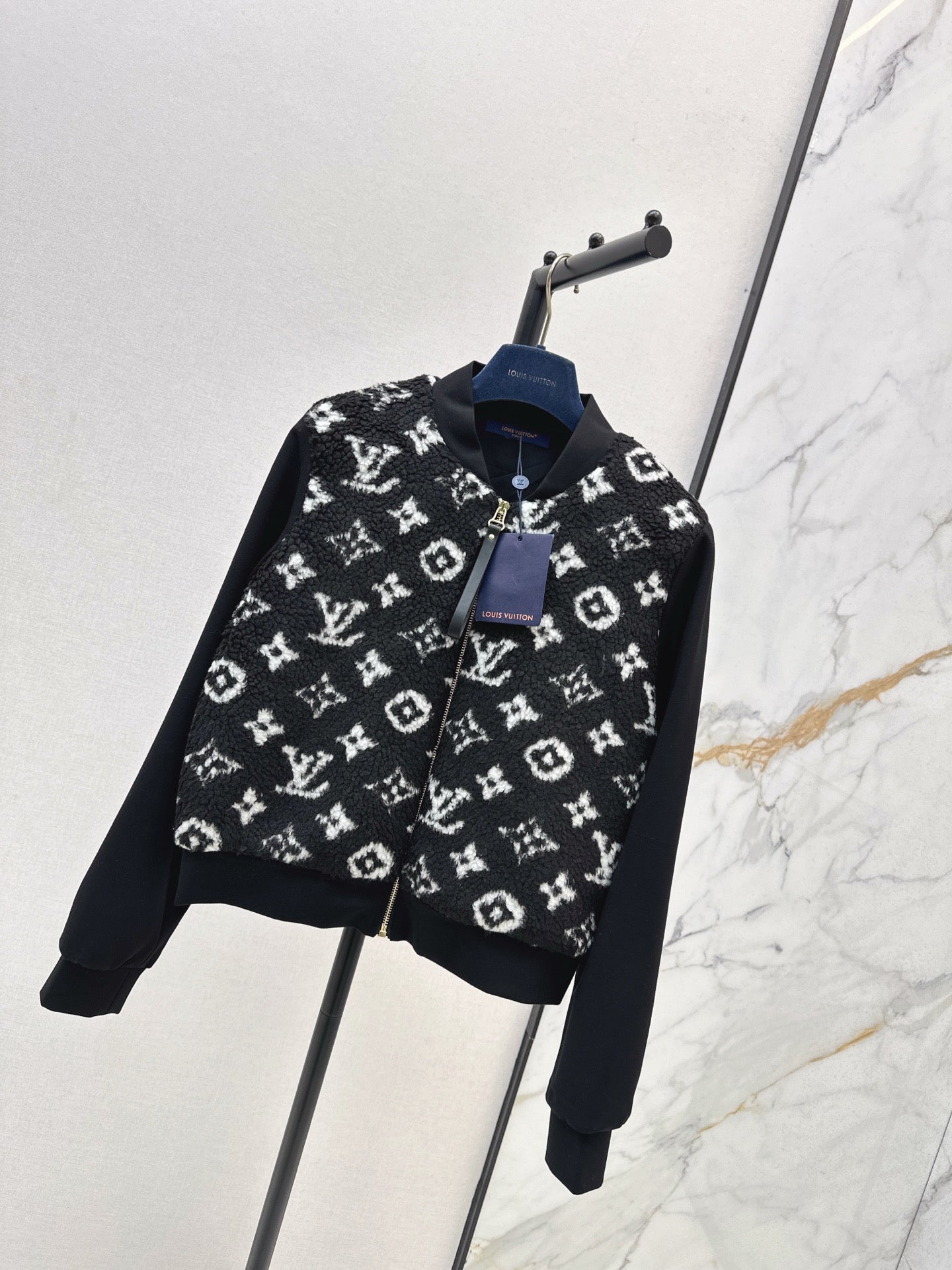 Loui* 25fw baseball jacket