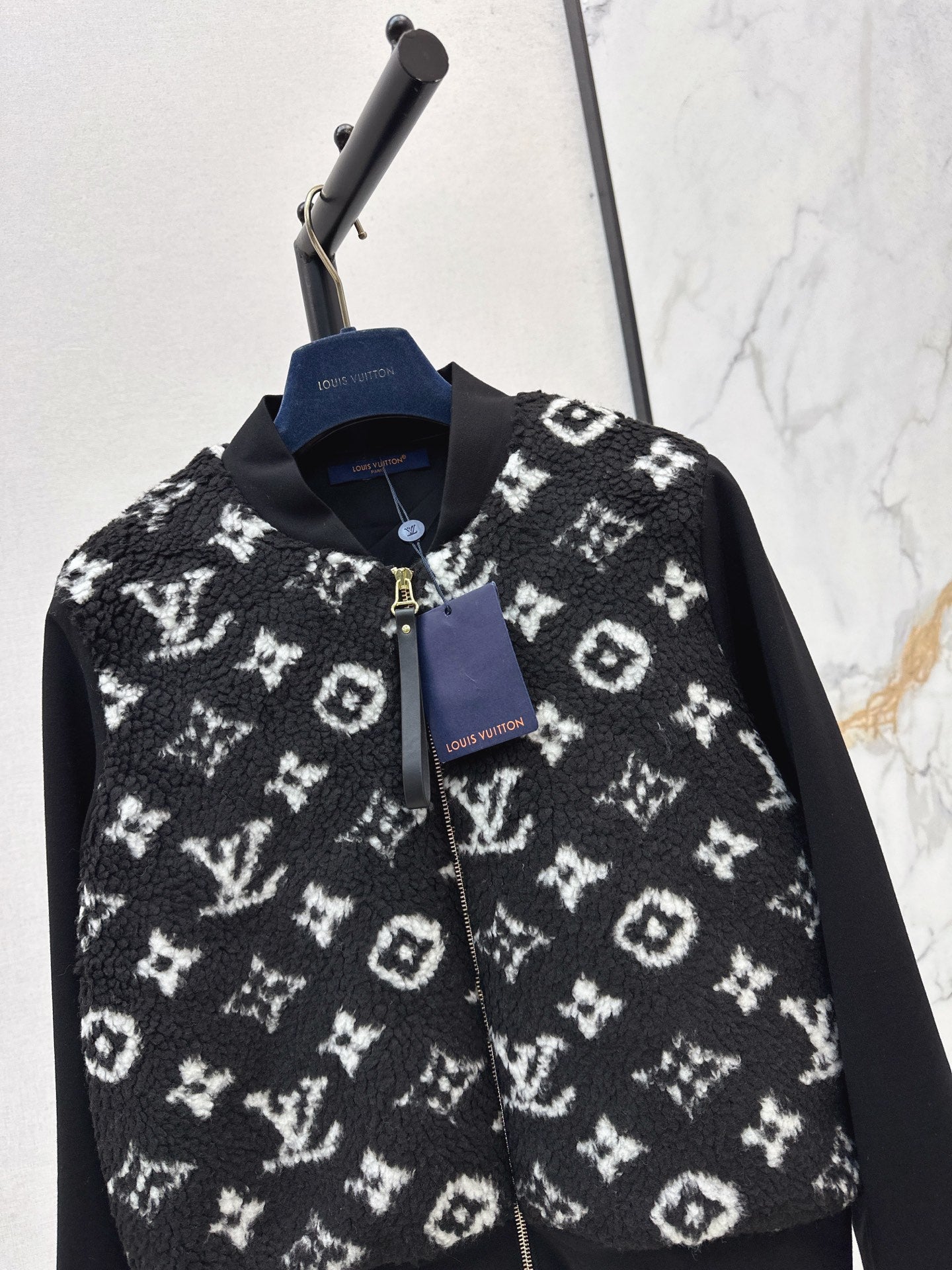 Loui* 25fw baseball jacket