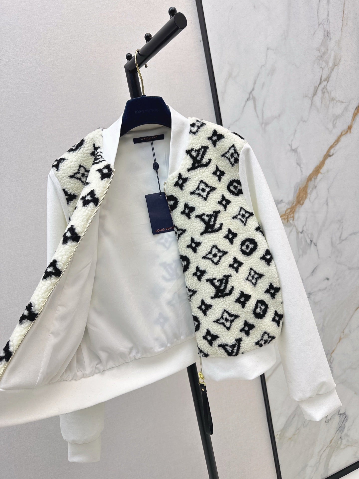 Loui* 25fw baseball jacket