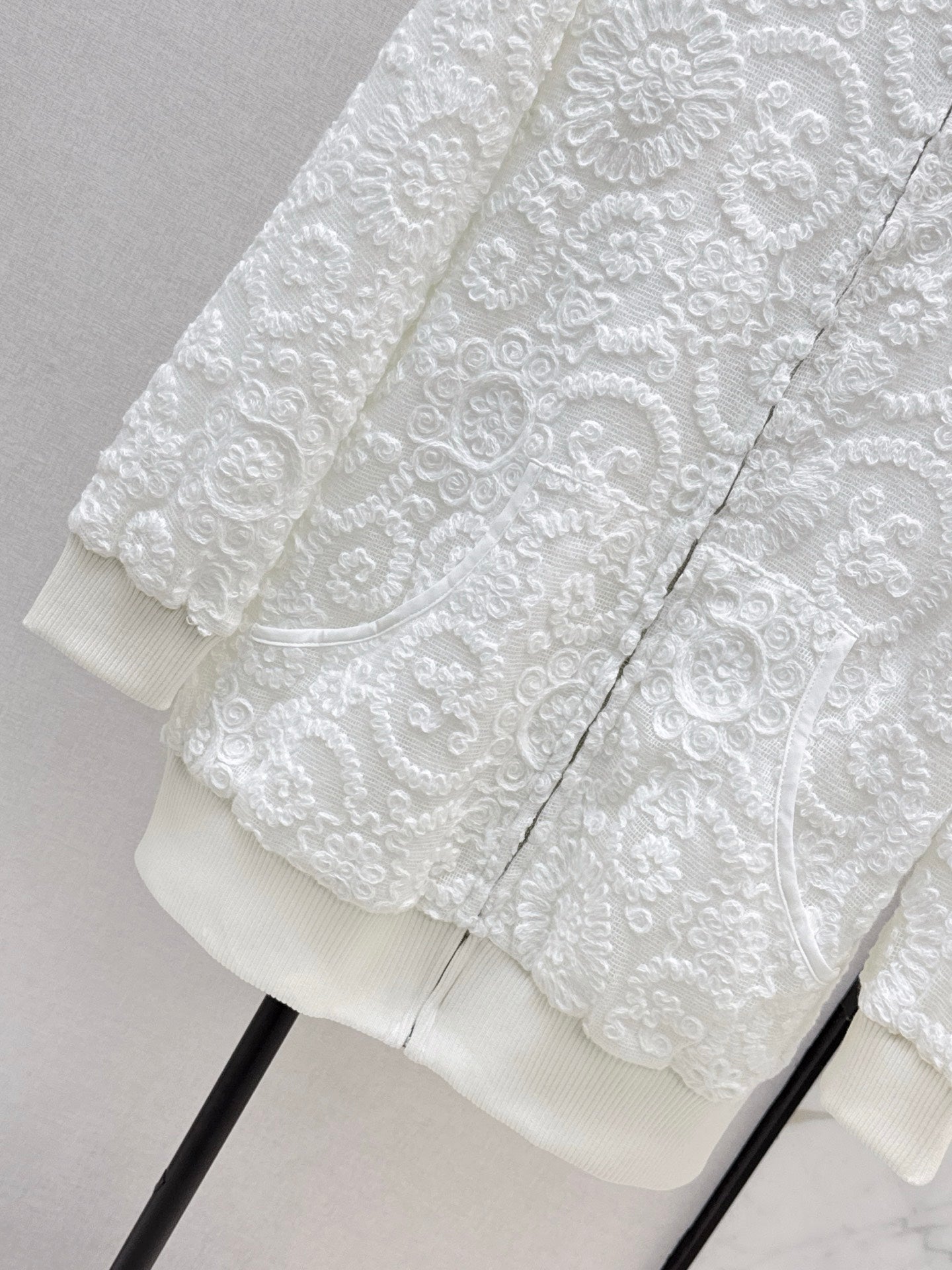 cel* 25fw hooded jacket