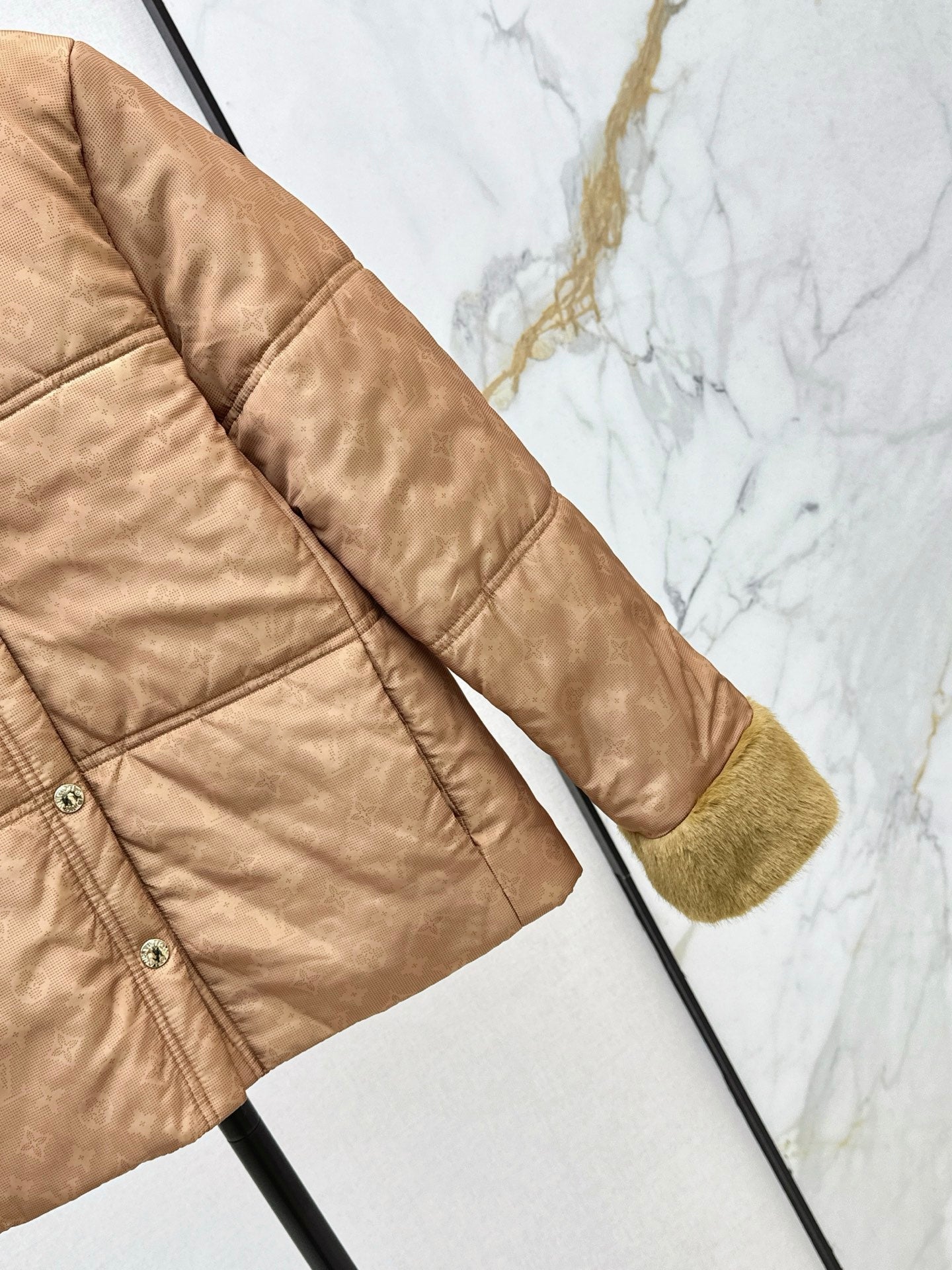 Loui* 25fw padded jacket