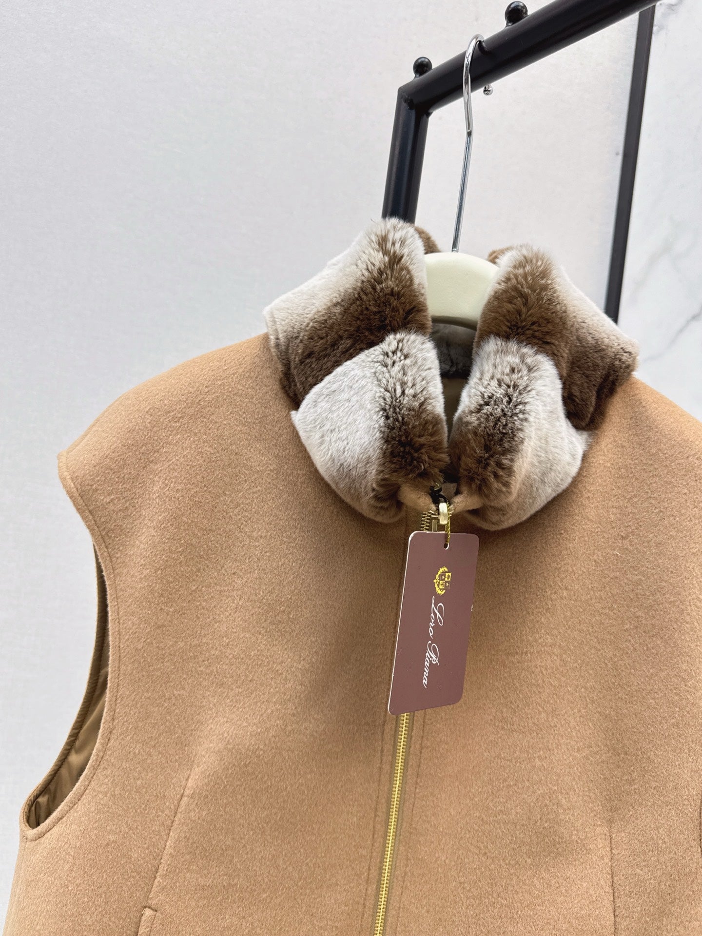 Lor*P 25fw mink fur vest