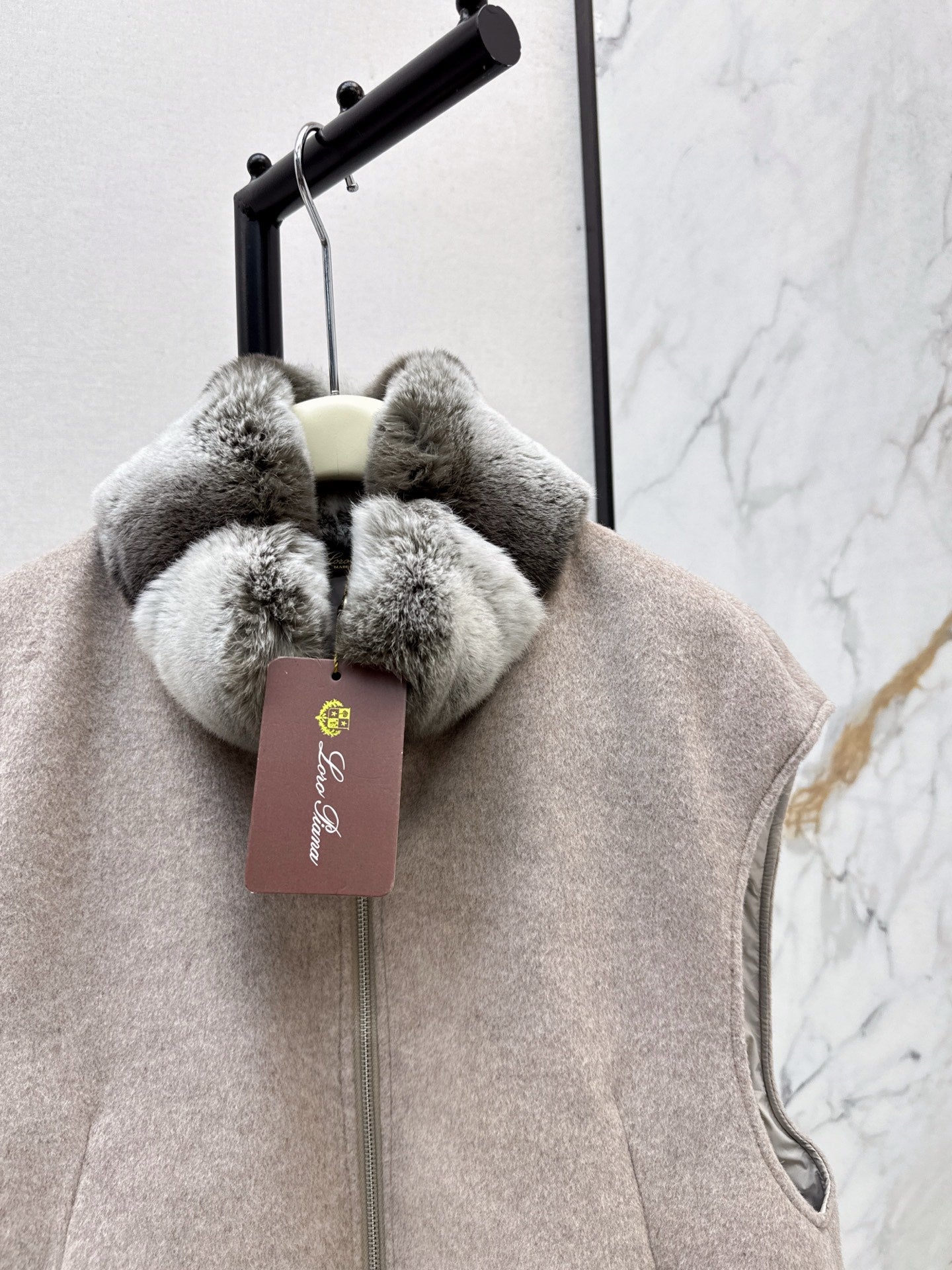 Lor*P 25fw mink fur vest