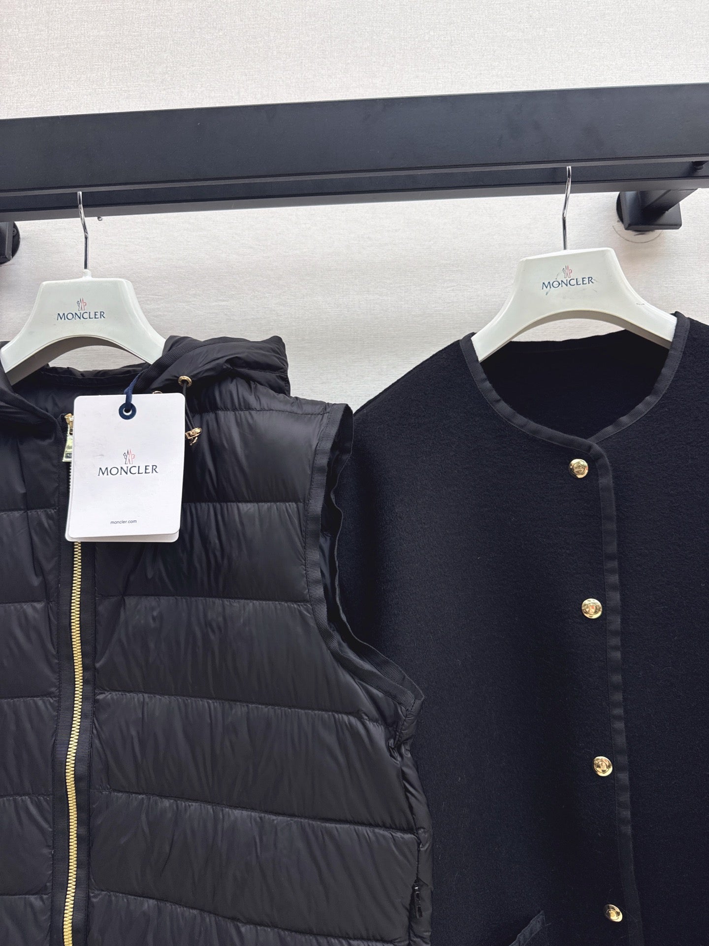 Monc* 25fw cashmere two-piece set